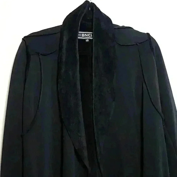 BNCI by Blanc Noir Black Wrap Sweater Size Small - Picture 2 of 13